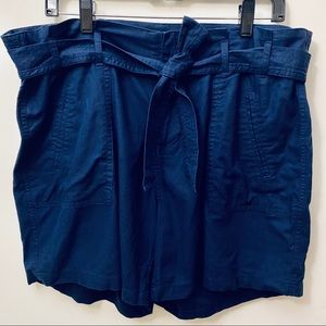 C.A.S.L.O.N women navy blue cargo shorts SZ 14W